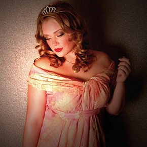 Editorial in ''Inspire'' magazine; photograph by Jason Vrolijk